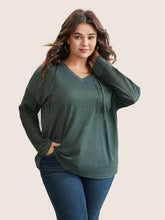 Solid Heather Patched Pocket Textured T-shirt