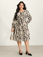 Geometric Print Pleated Neckline Belt Midi Dress