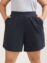 Stretchy Waist Split Relaxed Shorts