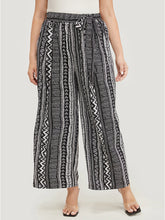 Geometric & Striped Print Belt Pocket Pants