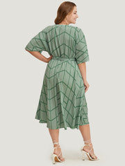 Geometric Print Dolman Sleeve Pocket Belted Ruffles Dress