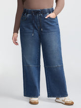 Stretchy Waistband Straight-Leg Jeans