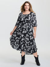 Scroll Pattern Adjustable Drawstring Pockets Maxi Dress