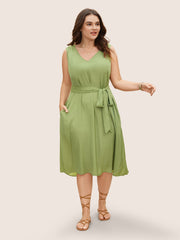 Solid Back Cut Out Belted Dress