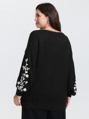 Floral Embroidered Texture Pullover