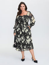 Silhouette Flower Print Shirred Pockets Midi Dress