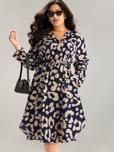 Geometric Pocket Elastic Waist Arc Hem Dress