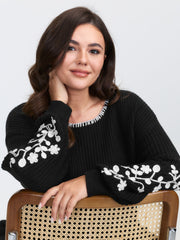 Floral Embroidered Texture Pullover