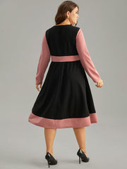 Colorblock Contrast Ruffle Hem Dress