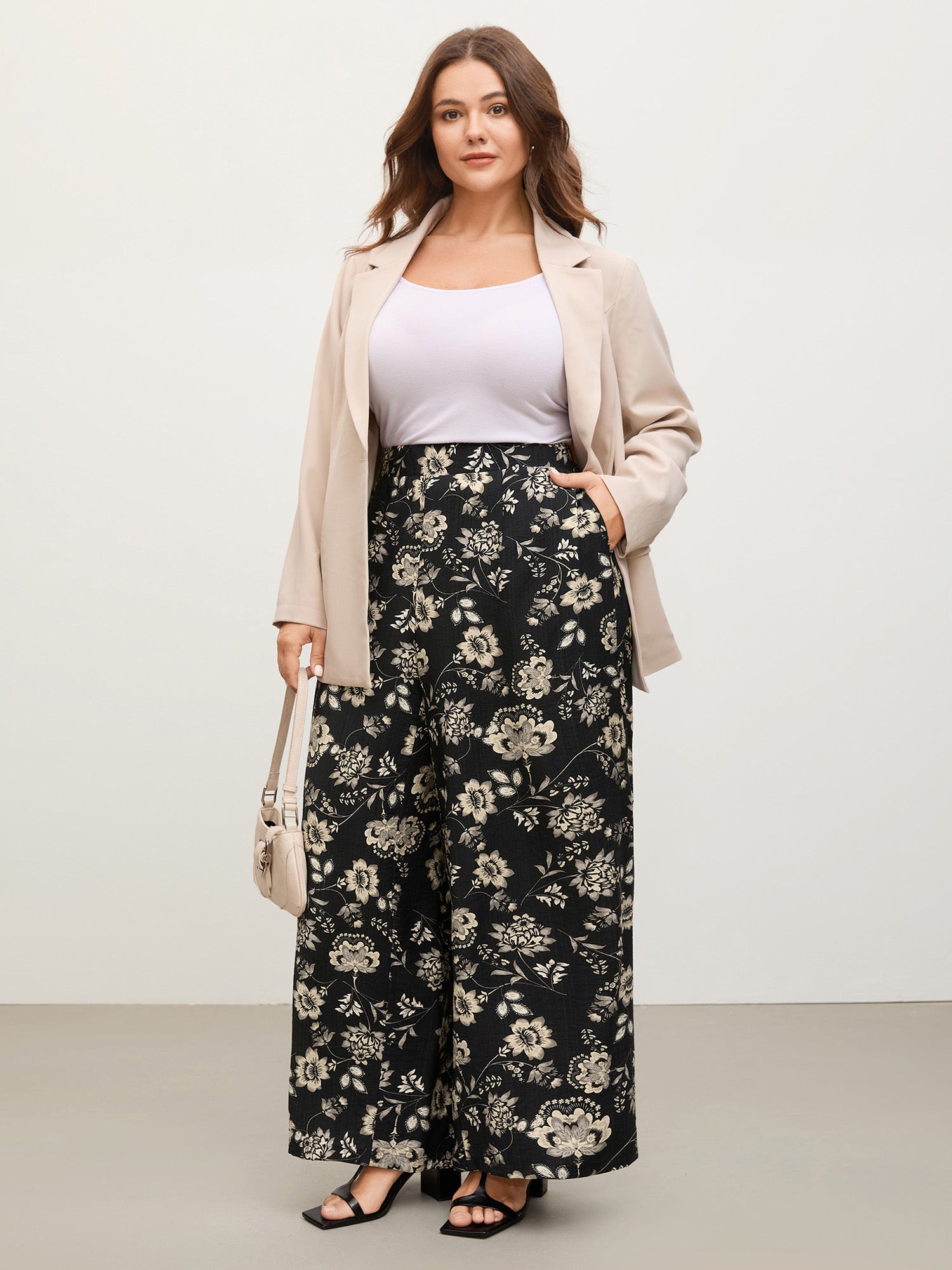Silhouette Floral Print Wide-Leg Pants