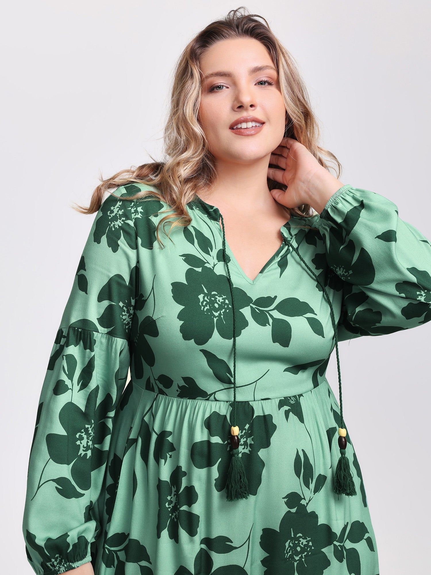 Floral Print Neck-Tie Tiered Midi Dress