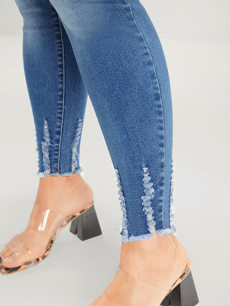 Skinny Very Stretchy Mid Rise Medium Wash Pocket Jeans