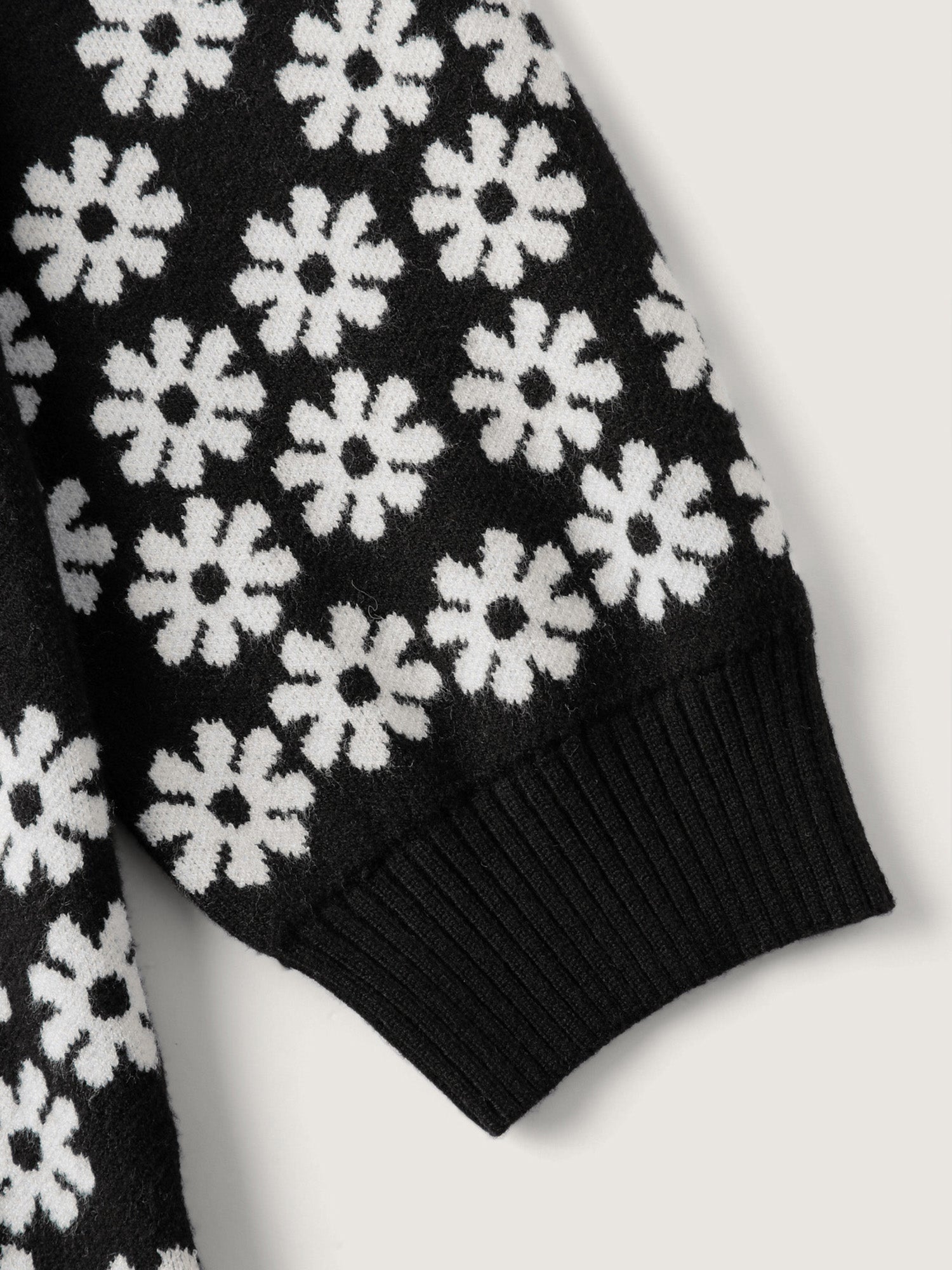 Scattered Floral Pattern Open-Front Cardigan