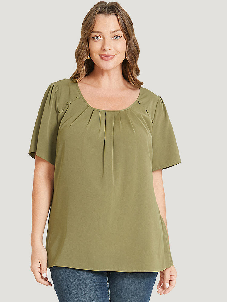 Solid Pleated Button Detail Blouse