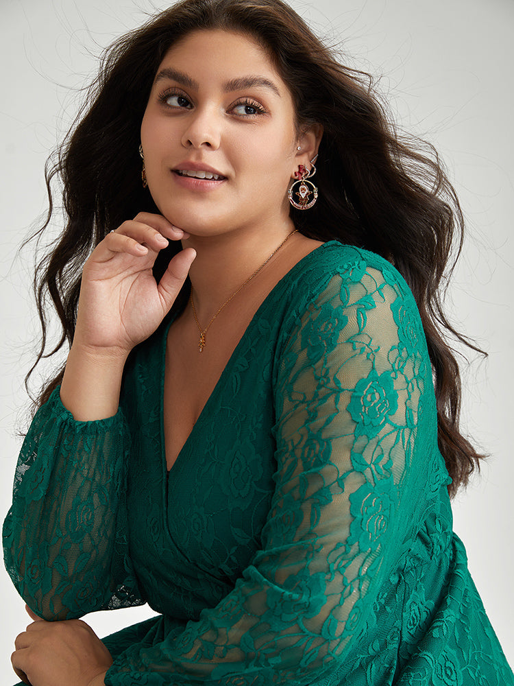 Floral Crochet Lace Mesh Overlap Collar Dress