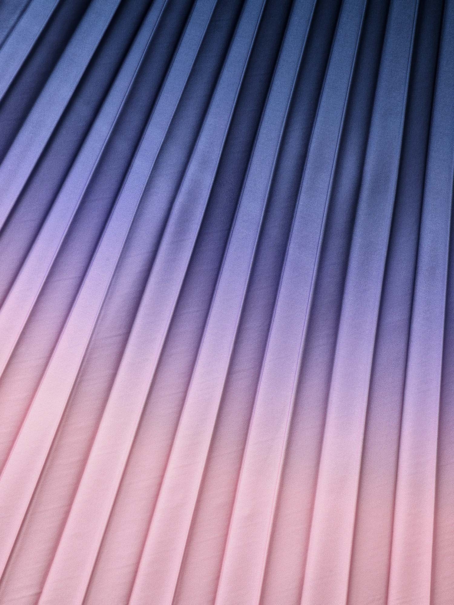 Ombre Gradient Pleated Sleeveless Midi Dress