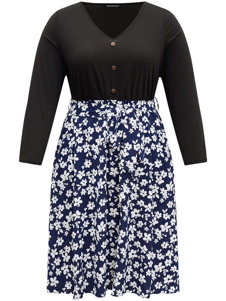 Silhouette Floral Print Belted Button Detail Dress