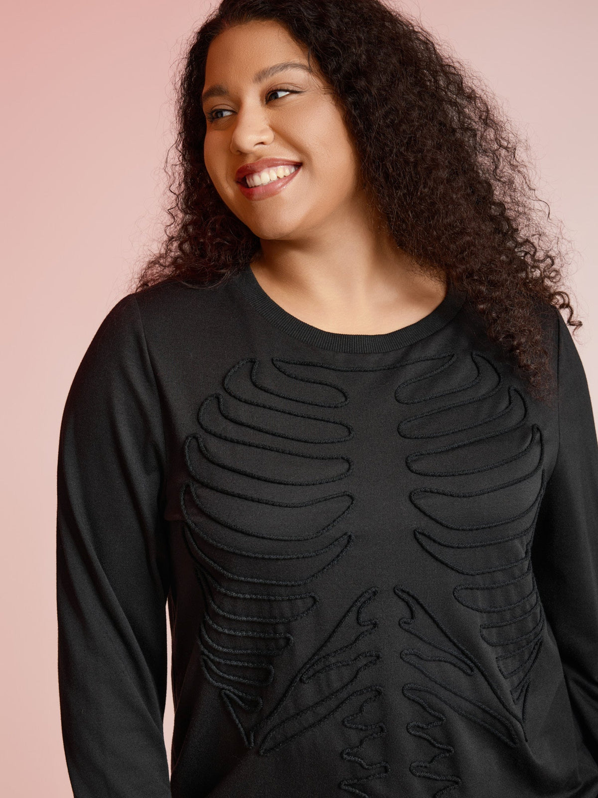 Skeleton Embroidered Crew Neck Sweatshirt