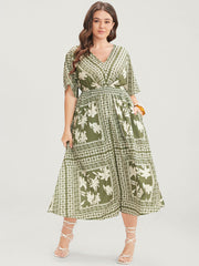 Floral Print Ruffles V Neck Shirred Pocket Split Hem Dress