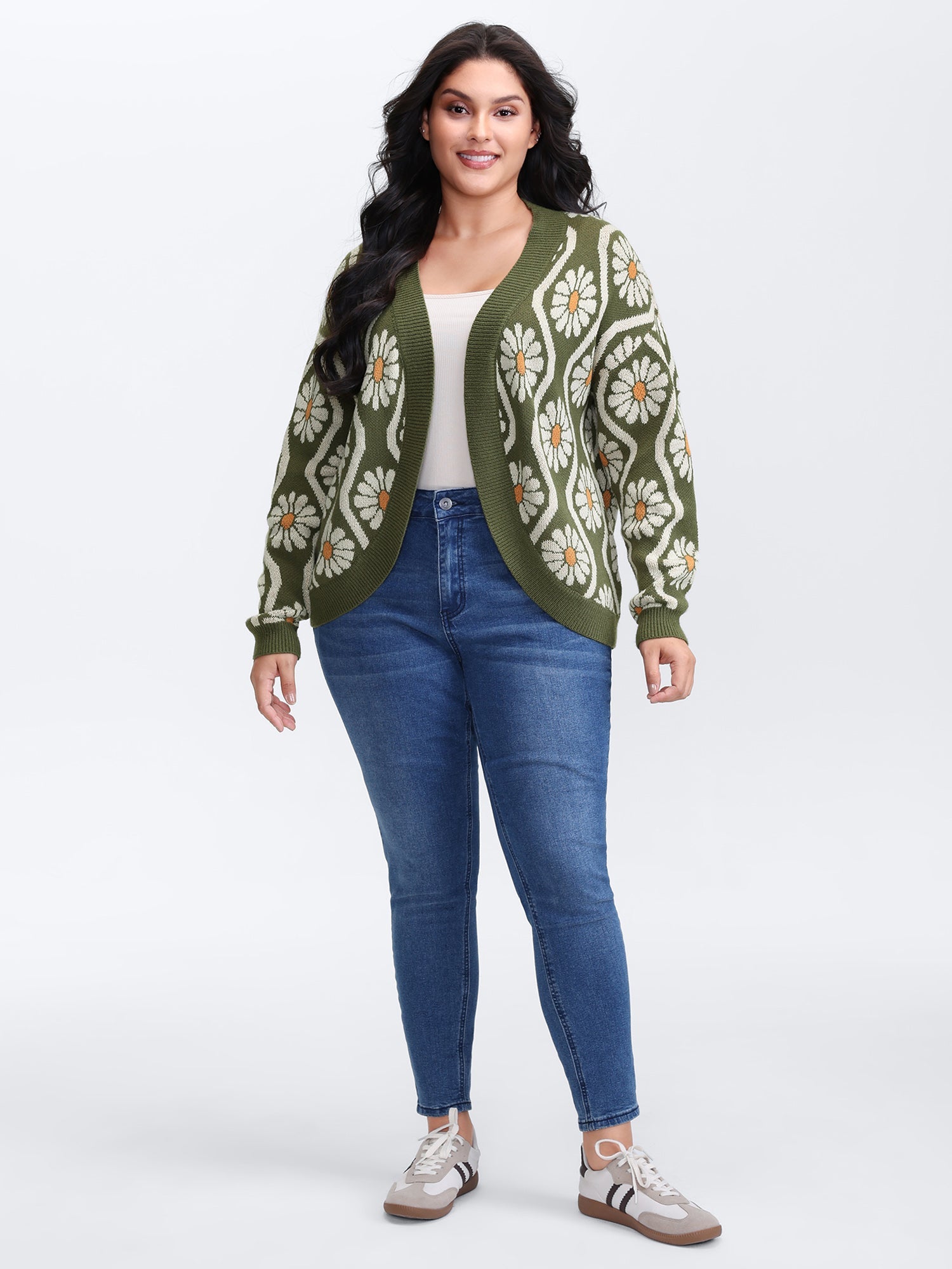 Floral Pattern Jacquard Arc Hem Knit Cardigan