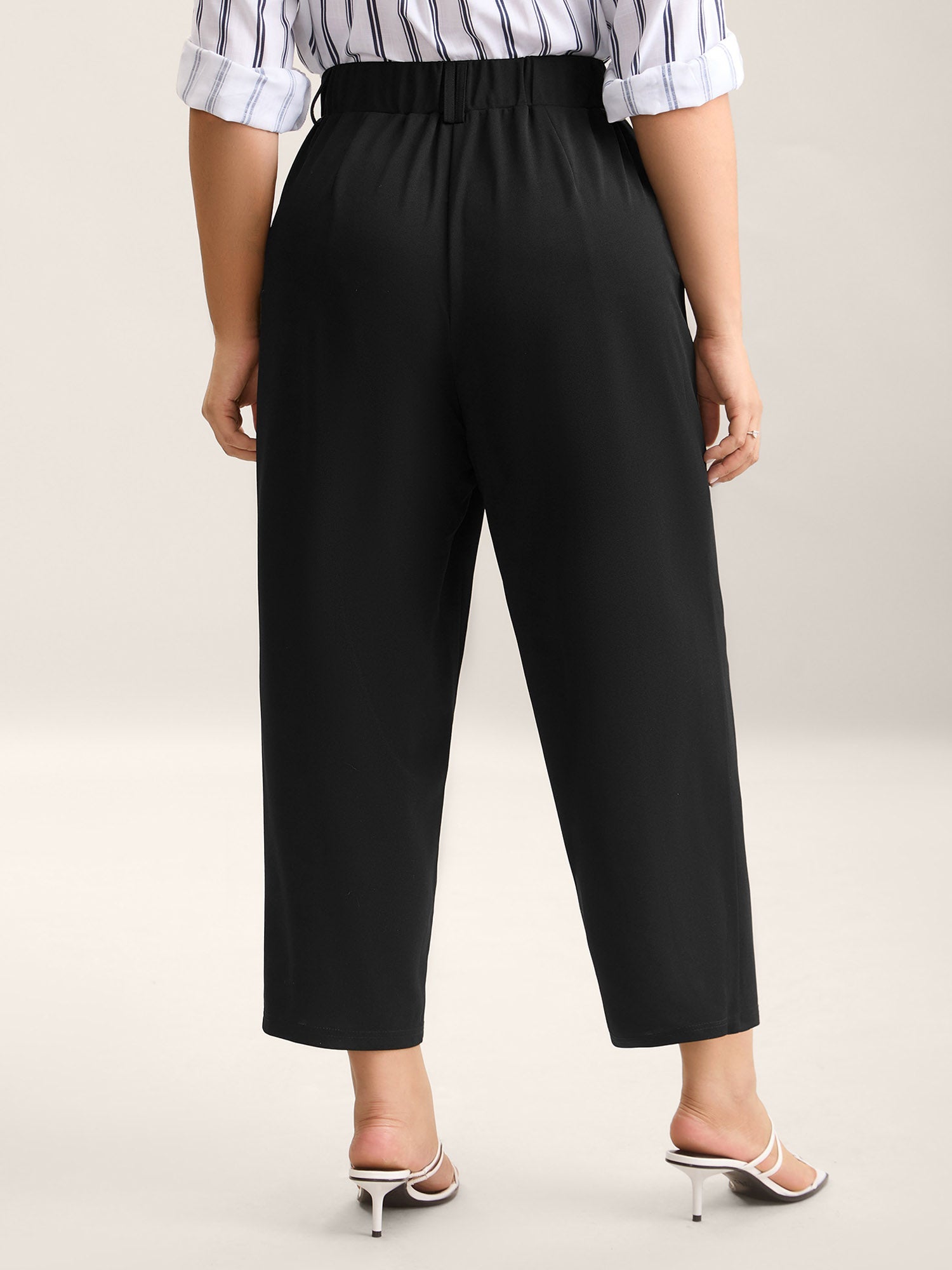 Seamed Split Hem Straight-Leg Pants