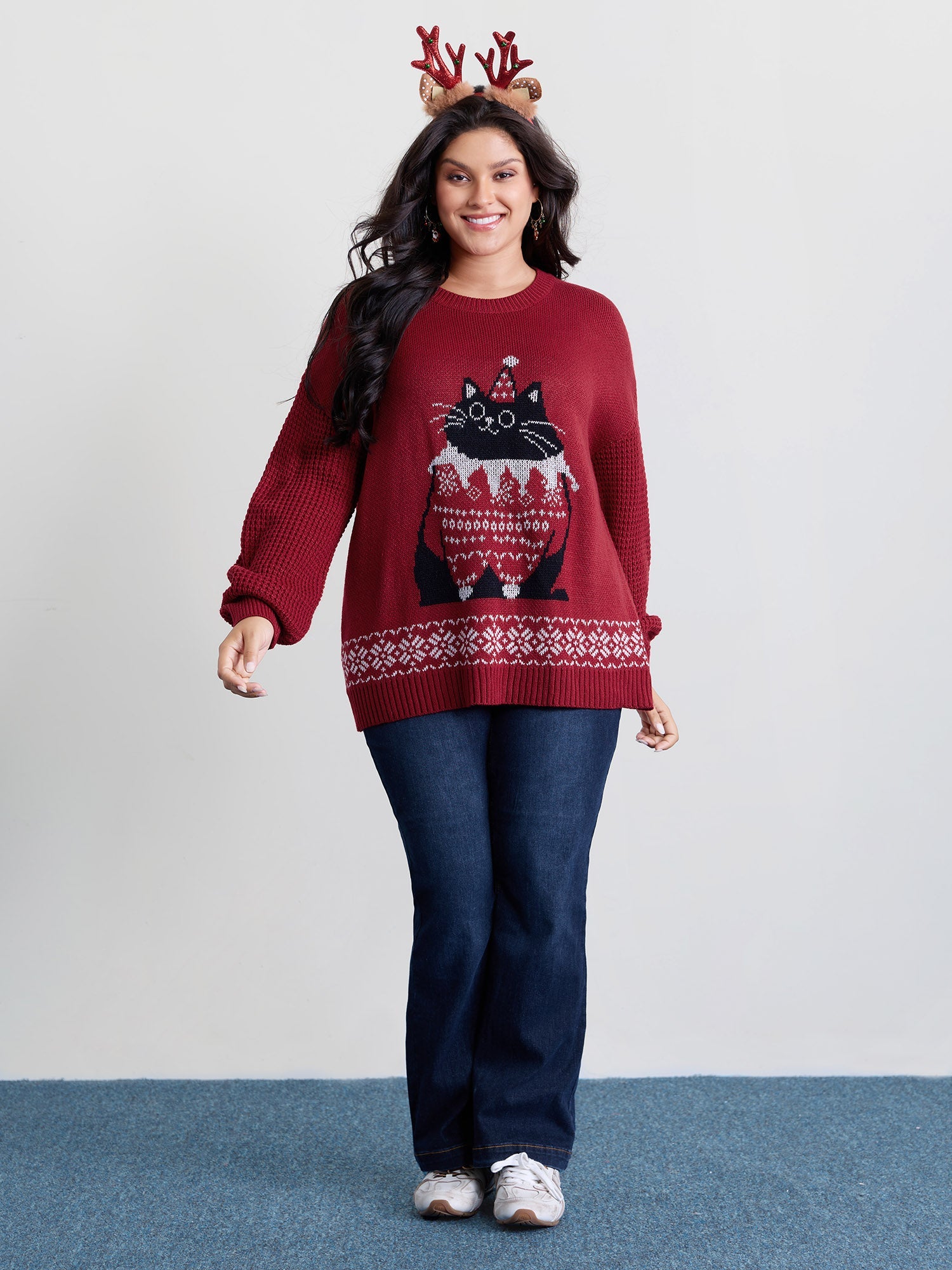 Festive Cat Micro Lantern Sleeve Pullover
