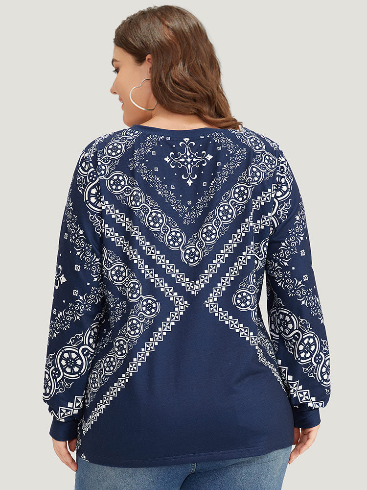 Scarf Print Round Neck Elastic Cuffs Sweatshirt