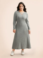 Airy Cozy Neck Cut-Out Midi Dress