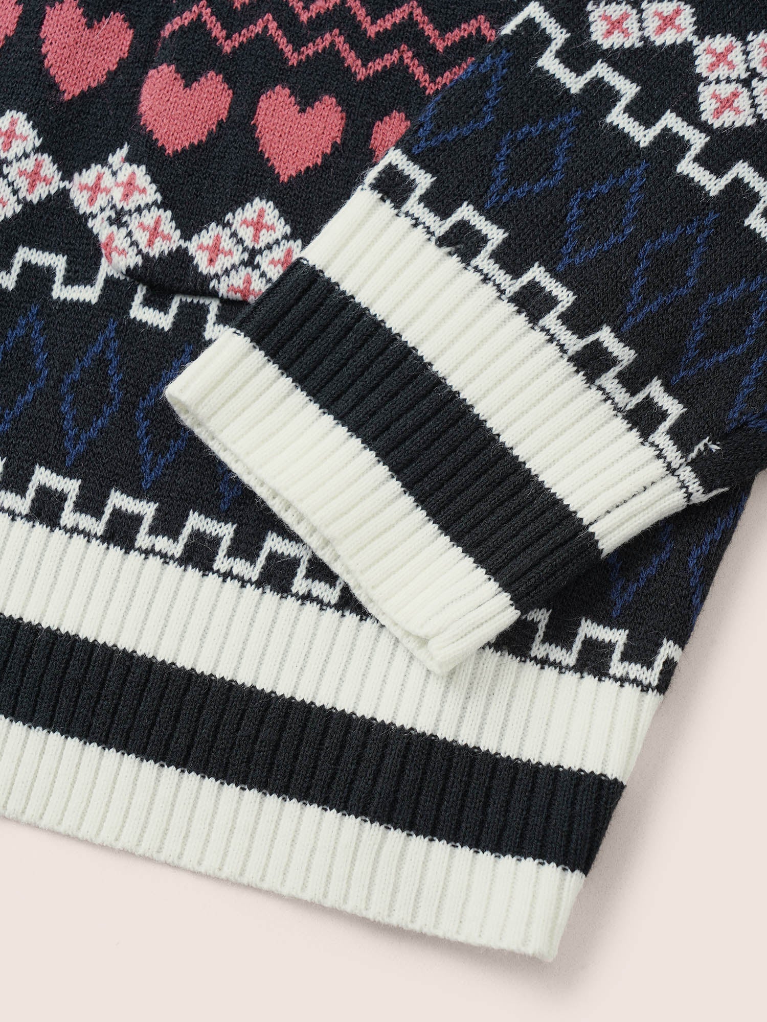 Heart Geometric Jacquard Pocket Cardigan