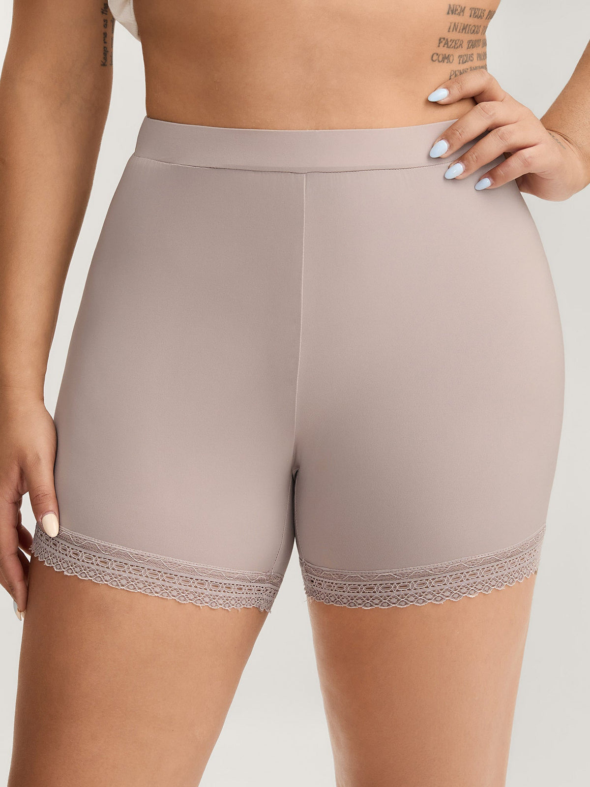 Supersoft Stretchy Lace Hem Shorts