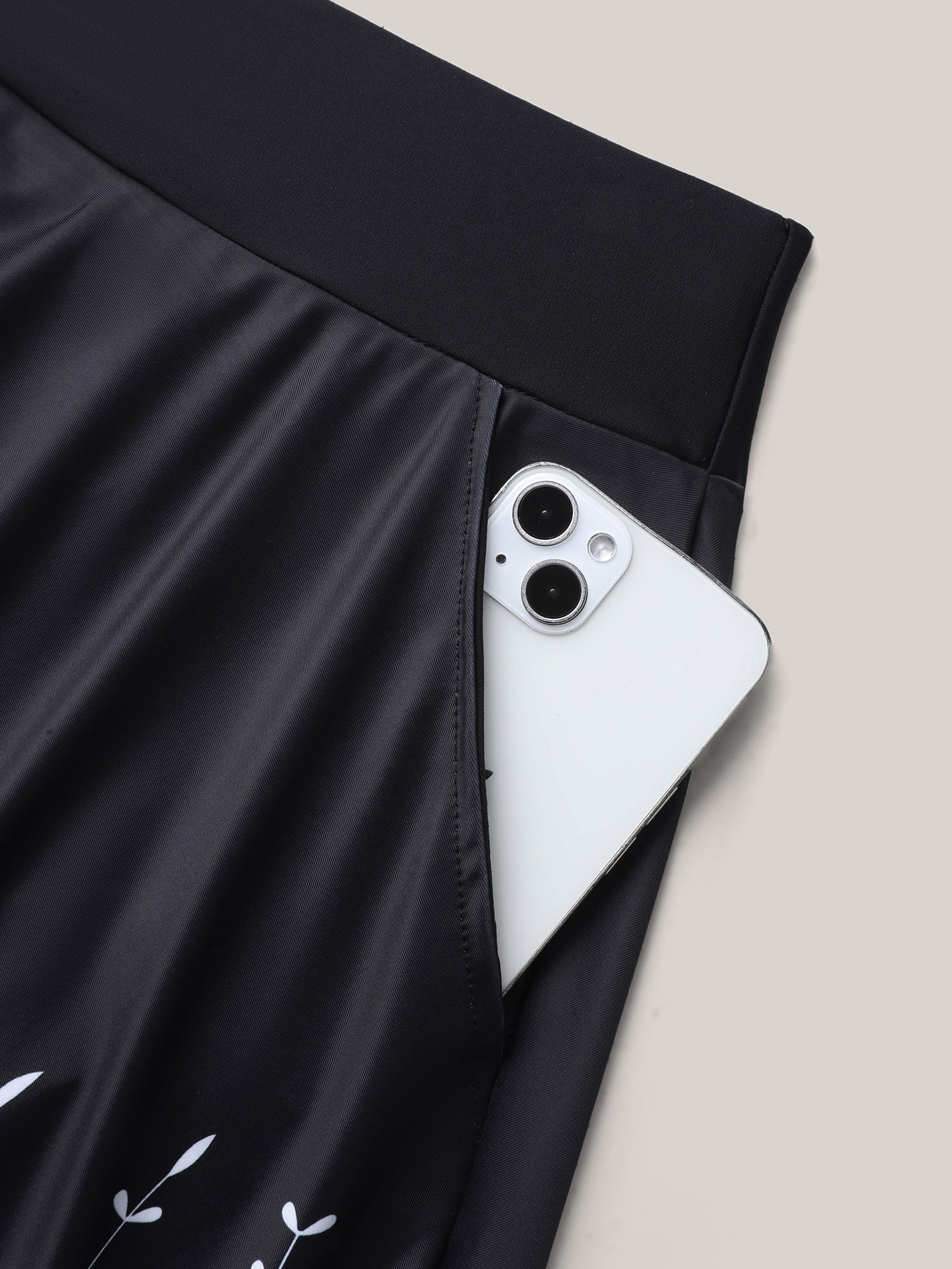 Floral Hem Pockets Pleated Swim Bottoms