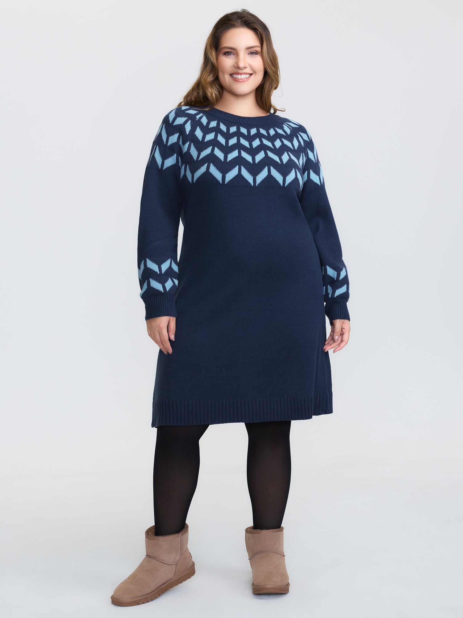 Geometric Pattern Raglan Sleeve Midi Sweater Dress