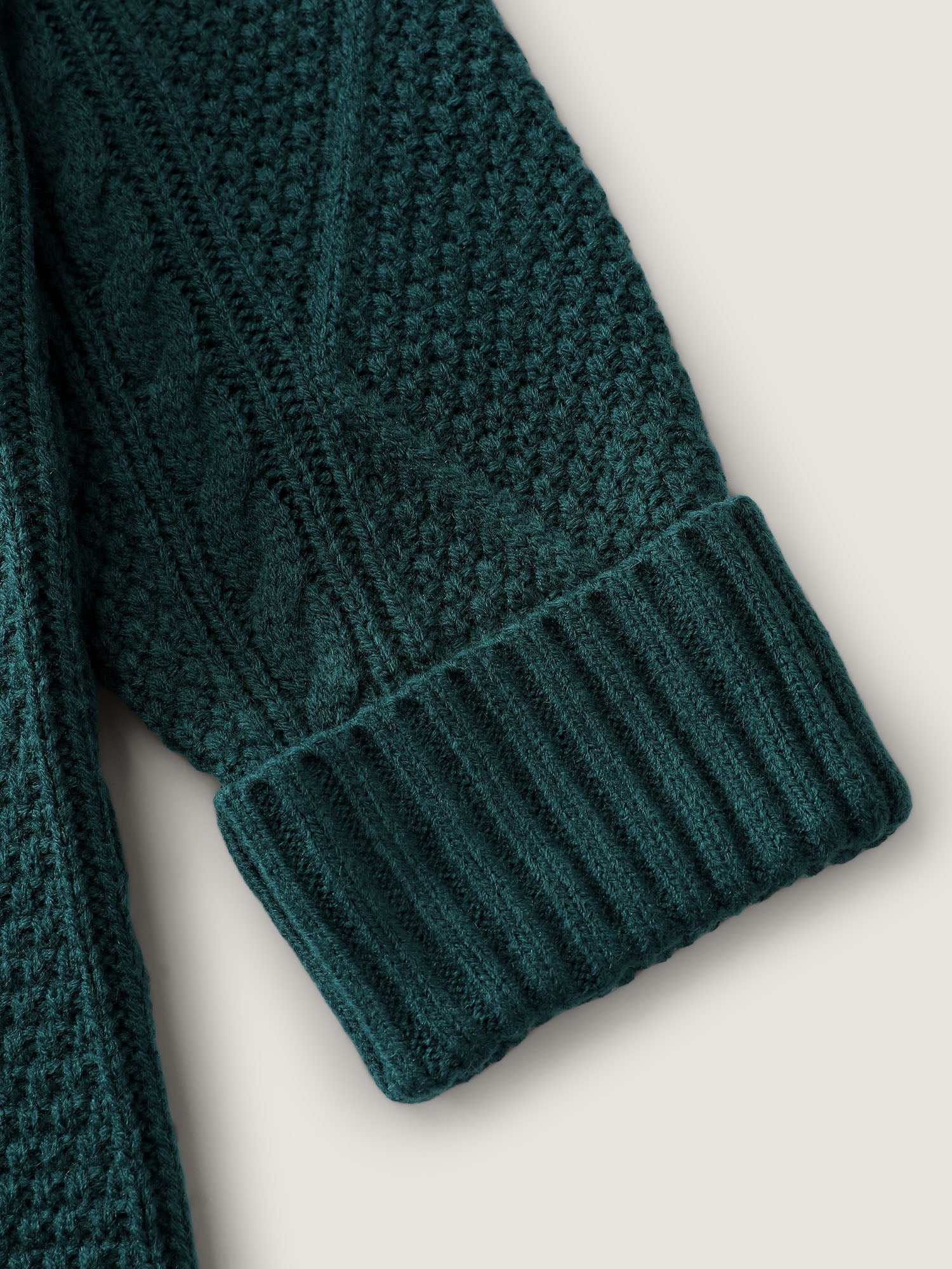 Twisted Pattern Textured Midi Sweater Dress