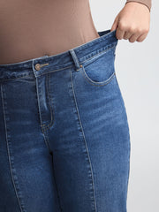 Seamed Rolled Hem Straight-Leg Jeans