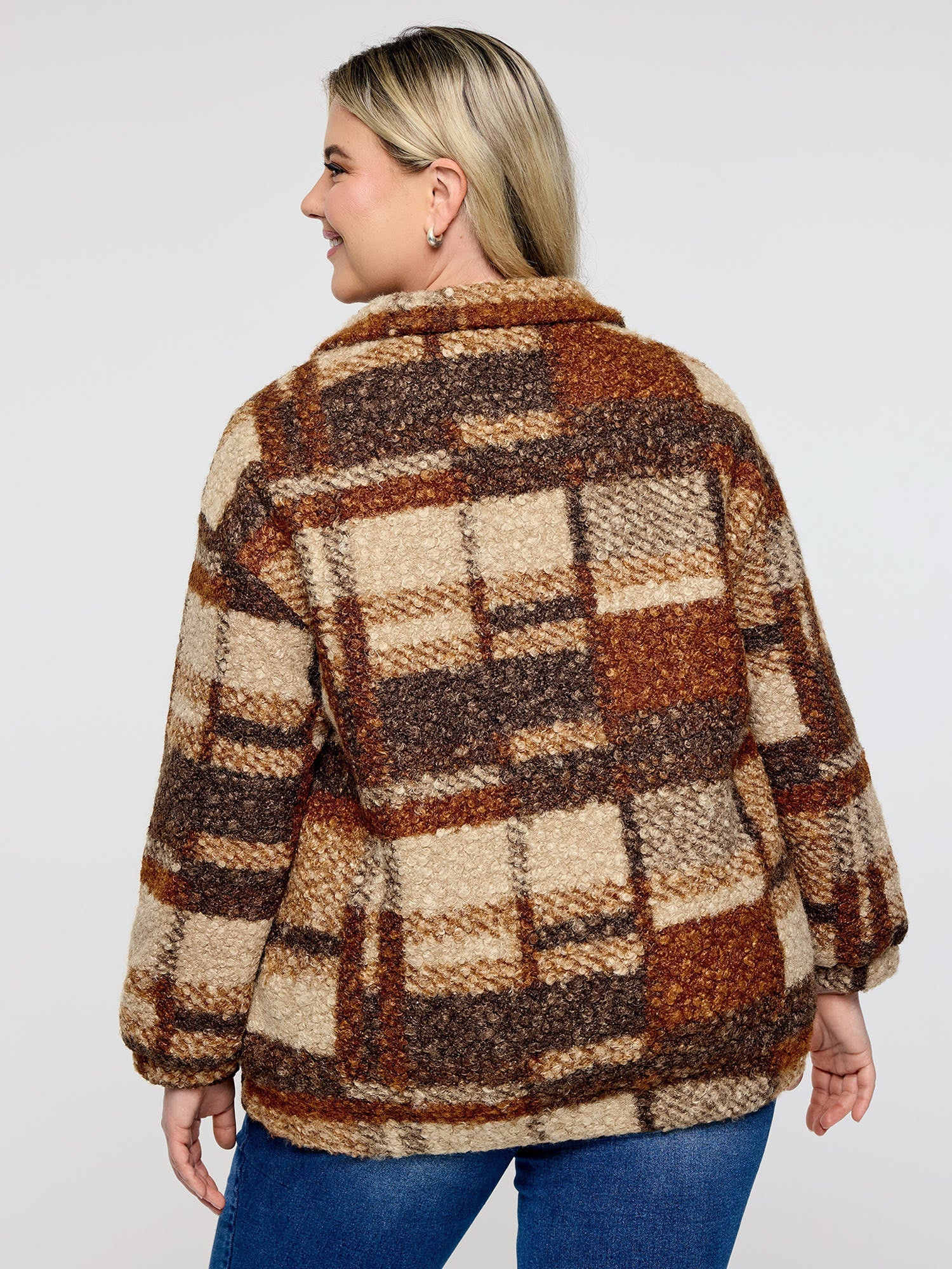 Fall-Ready Fluffy Zipper Jacket