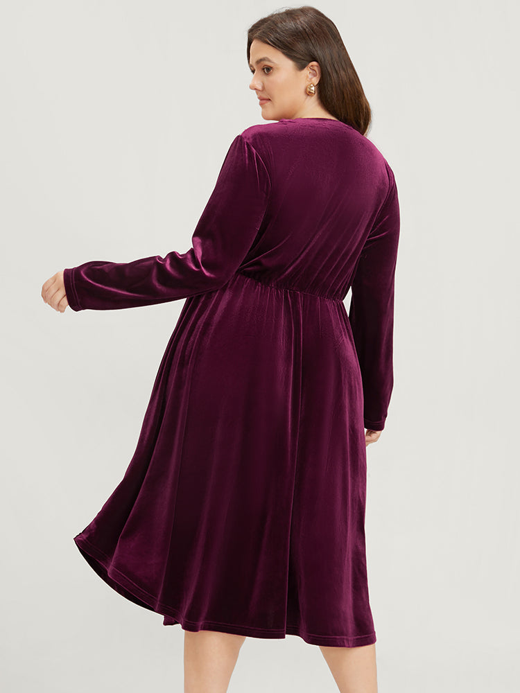 Solid Mesh Patchwork Pocket Velvet Arc Hem Dress