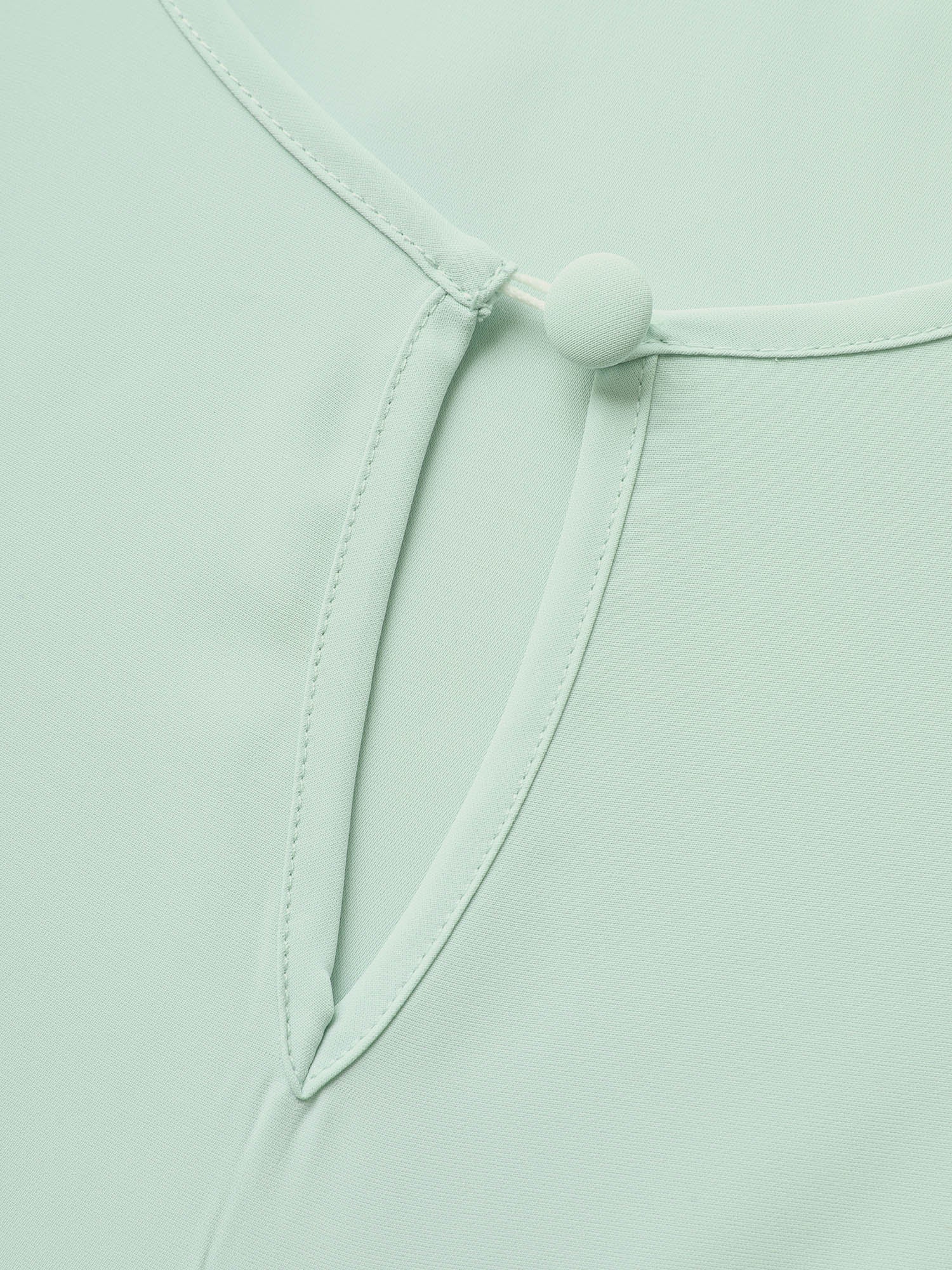 Solid Raglan Sleeve Keyhole Button Up Blouse