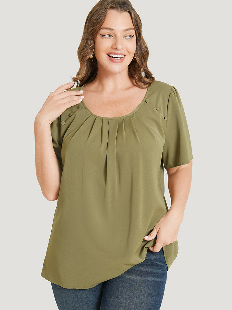 Solid Pleated Button Detail Blouse