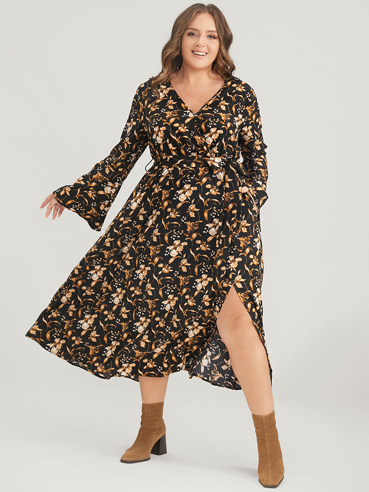 Floral Pocket Bell Sleeve Belted Split Flutter Dress