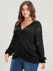 Solid Crossover Hem Lace Blouse