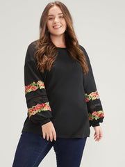 Solid Floral Embroidered Contrast Lace Sweatshirt