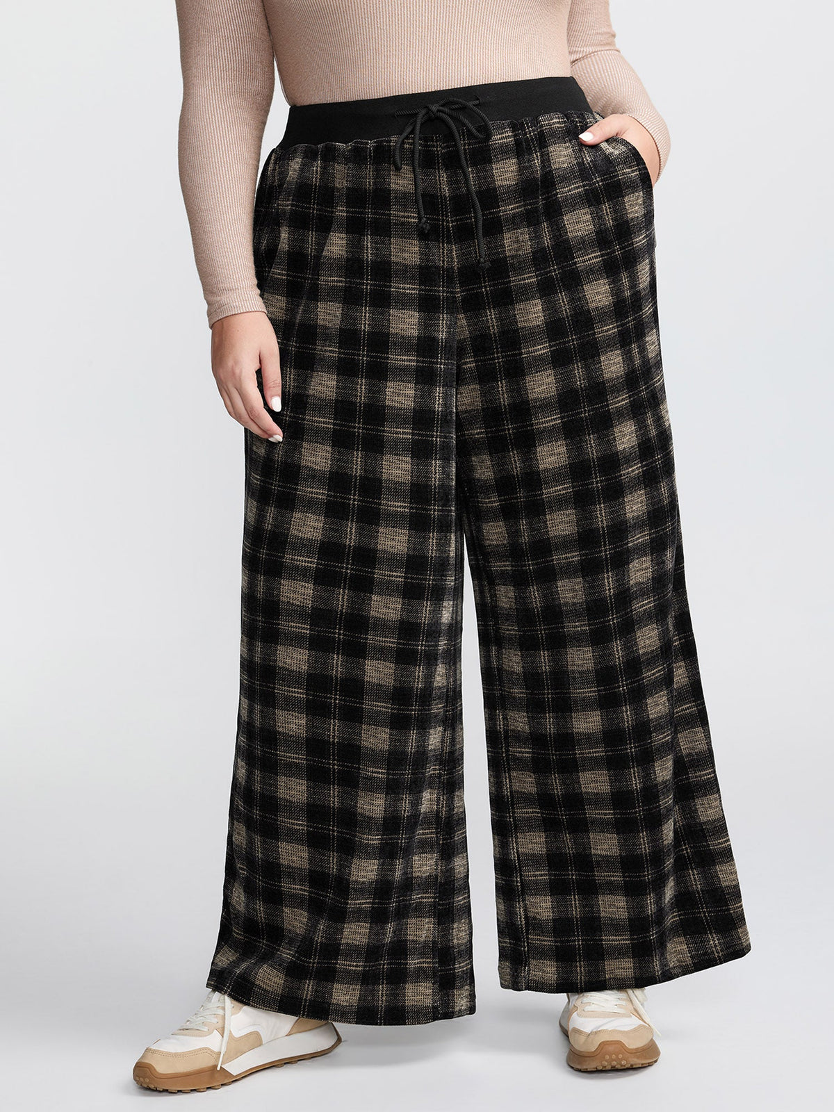 Supersoft Plaid Color Contrast Wide-Leg Pants