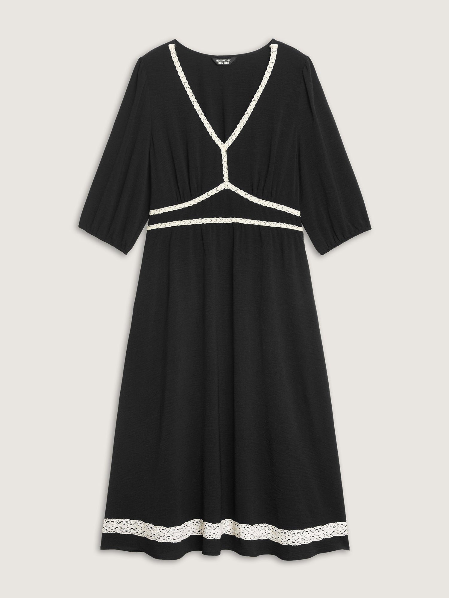 Shirred Waist V-Neck Contrast Midi Dress