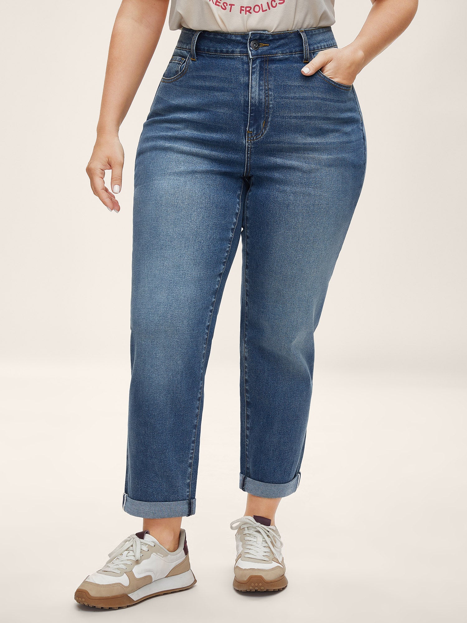 Classic Pockets Boyfriend Jeans