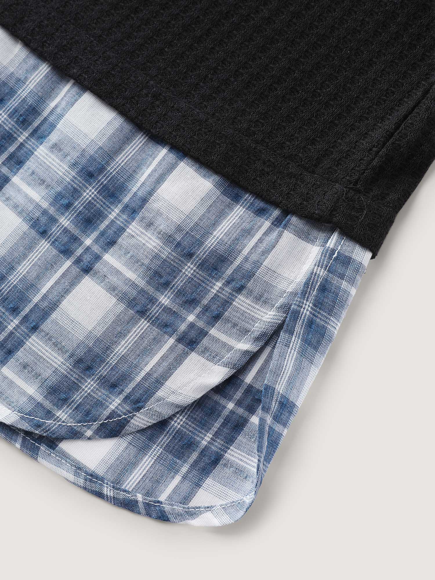 2-in-1 Checkered T-Shirt