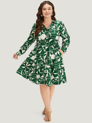 Geometric Shirt Collar Belted Pocket Flutter Dress