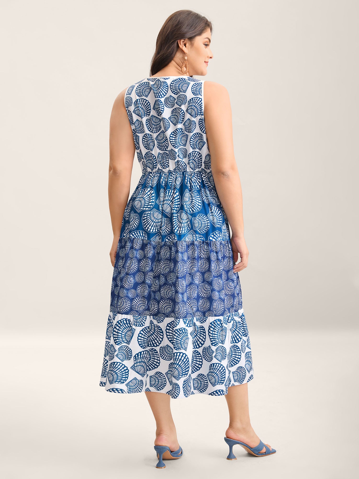 Shell Print Lace Trim Pockets Maxi Dress