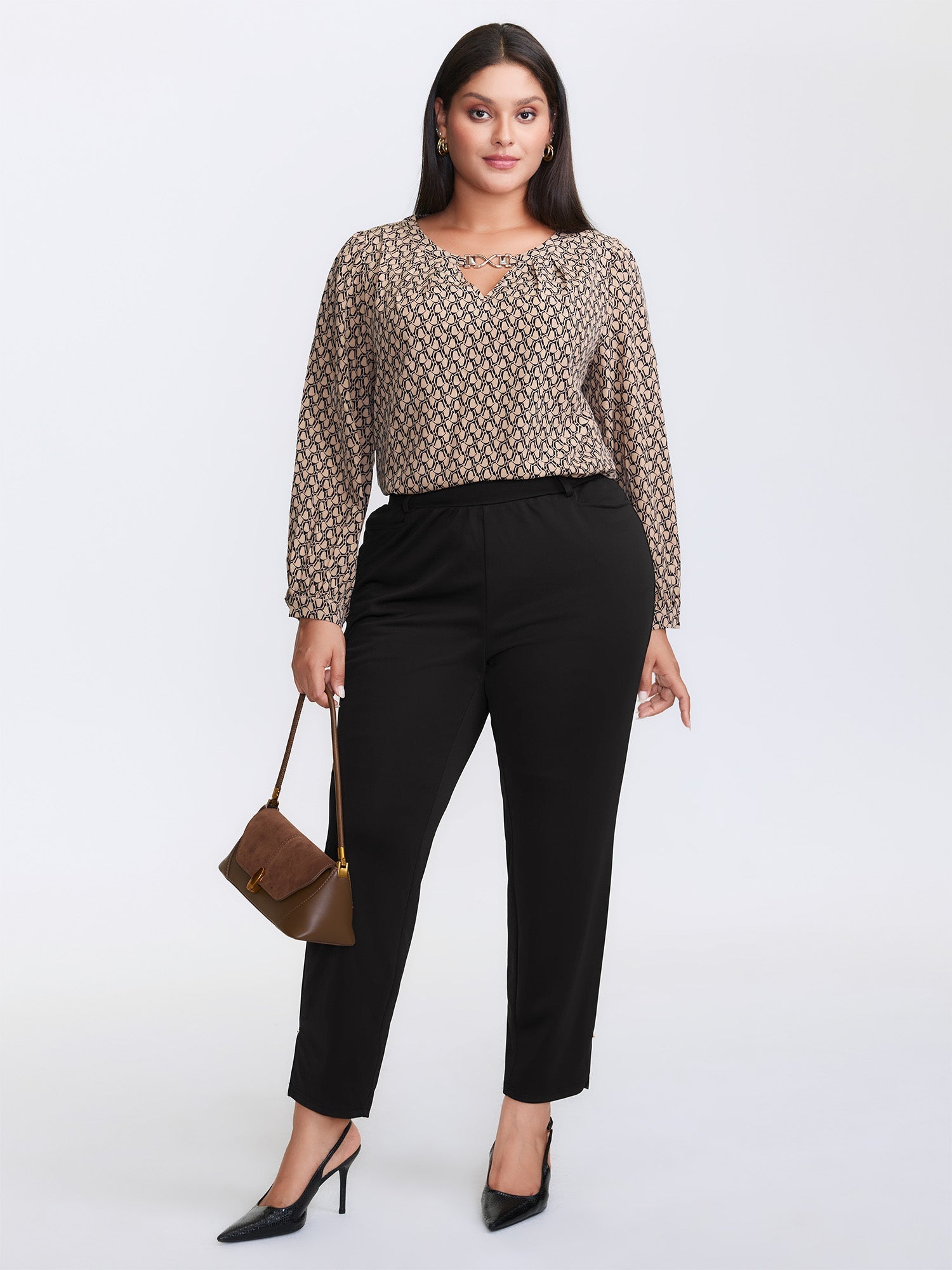 Slit Metal Detail Skinny-Fit Pants