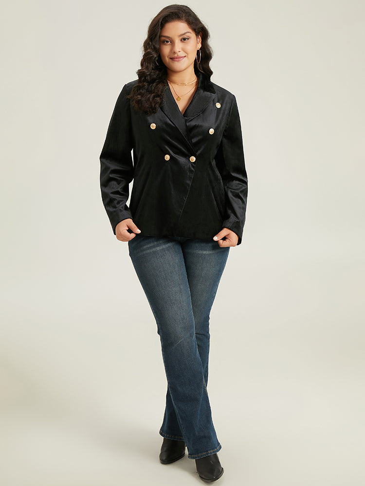 Velvet Lapel Collar Metai Detail Blazer