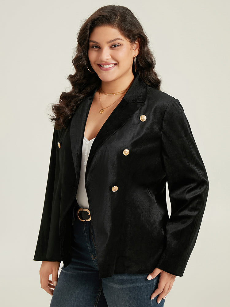 Velvet Lapel Collar Metai Detail Blazer